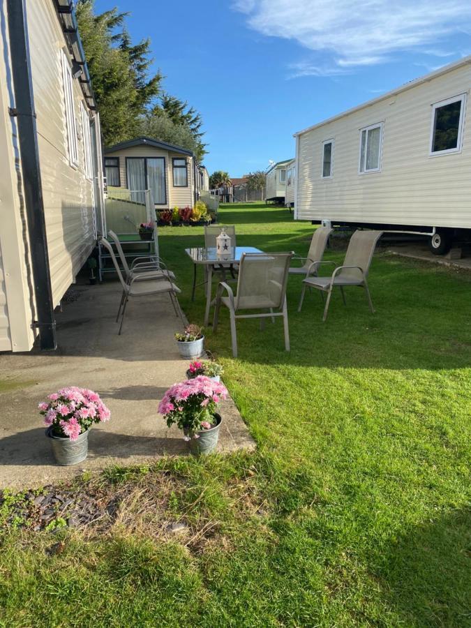 The Hideaway Cabin Seasalter Extérieur photo