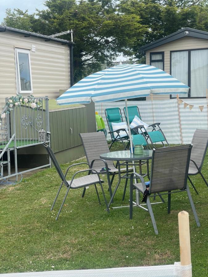 The Hideaway Cabin Seasalter Extérieur photo